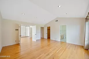 5490 Wembly Ave, Oak Park, CA 91377 - Photo 17