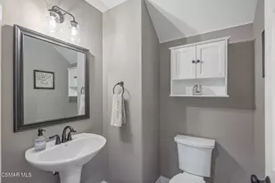 274 Via Antonio, Newbury Park, CA 91320 - Photo 25