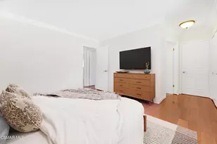 27987 Urbandale Ave, Saugus, CA 91350 - Photo 19