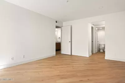 697 Sutton Crest Trail #Tl210, Oak Park, CA 91377 - Photo 19