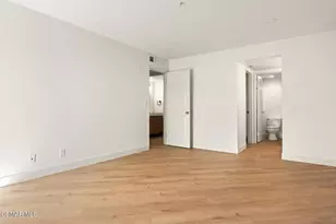 697 Sutton Crest Trail, Oak Park, CA 91377 - Photo 19