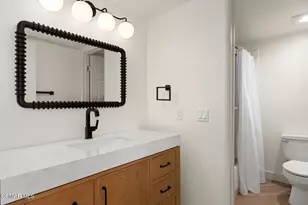 697 Sutton Crest Trail, Oak Park, CA 91377 - Photo 27