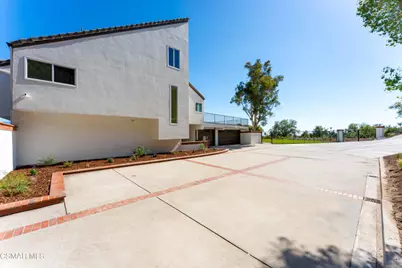 6022 Cielo Vista Court, Camarillo, CA 93012 - Photo 5