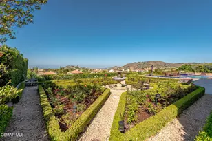 25581 Prado De Azul, Calabasas, CA 91302 - Photo 57
