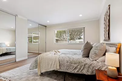 25336 Village 25, Camarillo, CA 93012 - Photo 17
