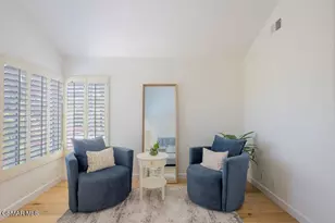 591 Hawks Bill Pl, Simi Valley, CA 93065 - Photo 11