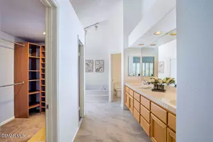 591 Hawks Bill Pl, Simi Valley, CA 93065 - Photo 13