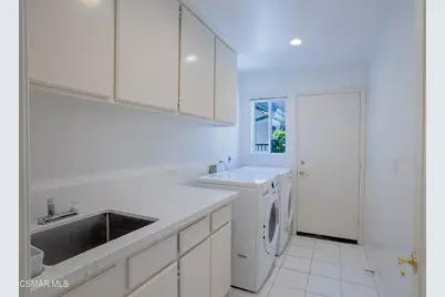 1651 Fox Springs Circle, Newbury Park, CA 91320 - Photo 13