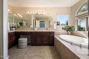 1915 Hidden Oak Ct, Thousand Oaks, CA 91320 - Photo 33