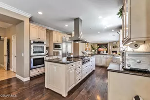 3936 Eagle Flight Dr, Simi Valley, CA 93065 - Photo 11