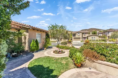 3936 Eagle Flight Drive, Simi Valley, CA 93065 - Photo 3