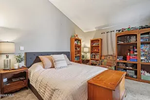 2476 Chandler Ave, Simi Valley, CA 93065 - Photo 9