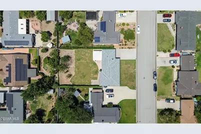 318 Carla Drive, Simi Valley, CA 93065 - Photo 45