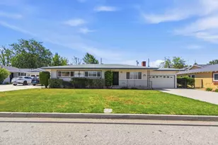 318 Carla Dr, Simi Valley, CA 93065 - Photo 3
