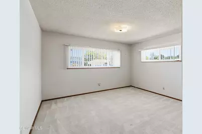 318 Carla Drive, Simi Valley, CA 93065 - Photo 25
