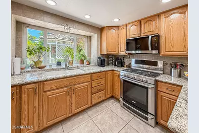 2111 Peak Place, Thousand Oaks, CA 91362 - Photo 19
