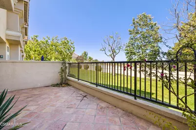 600 Kingswood Lane #F, Simi Valley, CA 93065 - Photo 27