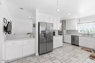 497 Mark Dr, Simi Valley, CA 93065 - Photo 7