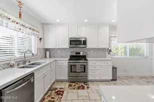497 Mark Dr, Simi Valley, CA 93065 - Photo 3