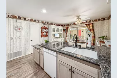 2825 Shoreview Circle, Westlake Village, CA 91361 - Photo 11