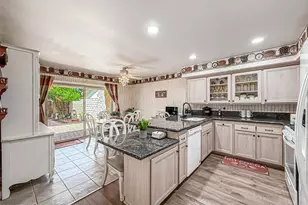 2825 Shoreview Cir, Westlake Village, CA 91361 - Photo 13