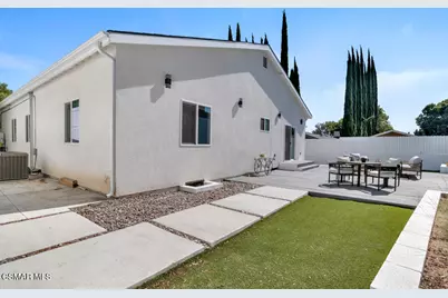 955 Brossard Drive, Thousand Oaks, CA 91360 - Photo 35