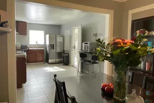 842 S Corta Dr, Santa Ana, CA 92704 - Photo 15