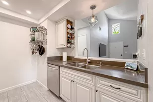 2041 Covington Ave, Simi Valley, CA 93065 - Photo 13