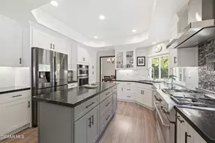 3732 Via Del Prado, Calabasas, CA 91302 - Photo 11
