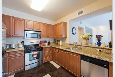 477 Country Club Drive #218, Simi Valley, CA 93065 - Photo 13