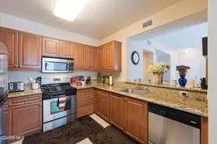 477 Country Club Dr, Simi Valley, CA 93065 - Photo 13