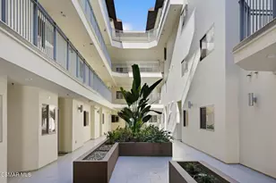 5016 Bakman Ave, North Hollywood, CA 91601 - Photo 7