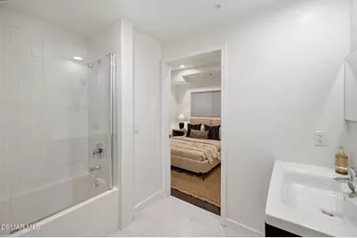 5016 Bakman Avenue #104, North Hollywood, CA 91601 - Photo 33