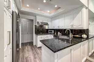 4695 Club View Dr, Westlake Village, CA 91362 - Photo 7