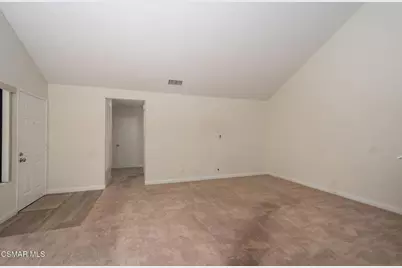 2212 Birchglen Street #97, Simi Valley, CA 93063 - Photo 9