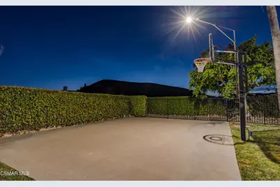 3261 Indian Creek Place, Simi Valley, CA 93063 - Photo 71