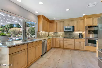 3673 Valencia Avenue, Simi Valley, CA 93063 - Photo 21