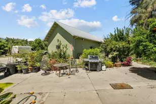 5682 Pine Grove Rd, Santa Paula, CA 93060 - Photo 27