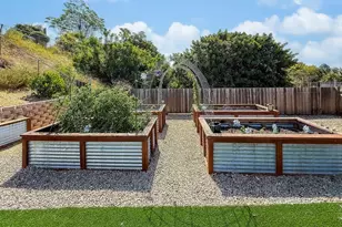 2168 Young Ave, Thousand Oaks, CA 91360 - Photo 47