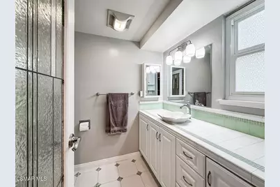 2168 Young Avenue, Thousand Oaks, CA 91360 - Photo 37