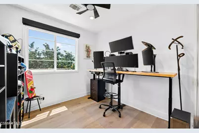 1135 N Commonwealth Avenue, Los Angeles, CA 90029 - Photo 25