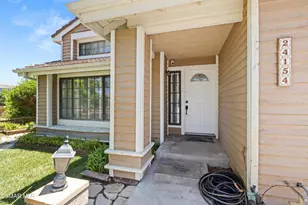 24154 Mentry Dr, Newhall, CA 91321 - Photo 3