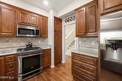 6708 Lafayette Court, Moorpark, CA 93021 - Photo 11