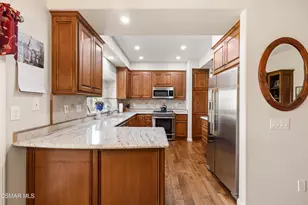 6708 Lafayette Ct, Moorpark, CA 93021 - Photo 9