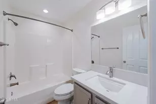4117 Orontes Way, Simi Valley, CA 93063 - Photo 13