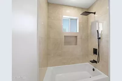 2183 E Chesterton Street, Simi Valley, CA 93065 - Photo 17