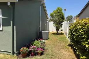 246 Hermes St, Simi Valley, CA 93065 - Photo 35