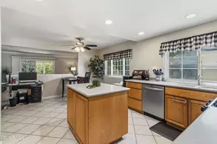 246 Hermes St, Simi Valley, CA 93065 - Photo 15