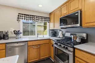 246 Hermes St, Simi Valley, CA 93065 - Photo 17