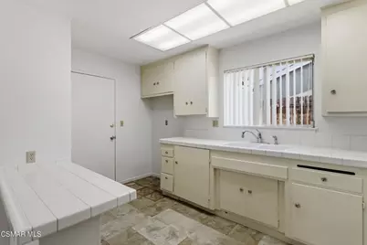 1520 Hilgard Avenue, Simi Valley, CA 93065 - Photo 11